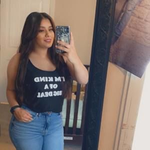 Meet your Posher, Noemii